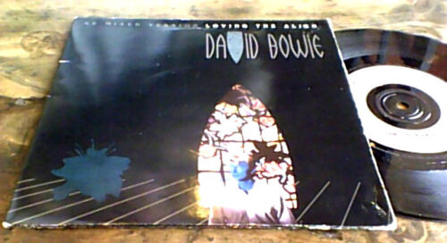 DAVID BOWIE LOVING THE ALIEN (Remix) EMI AMERICA 1st UK G/F PS 45 7" 1984 - Picture 1 of 2