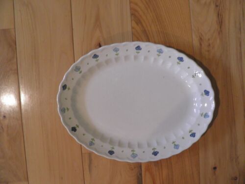 Floral Trim True Blue Vernon Ware by Metlox, Oval Serving Platter 12 1/4” - Picture 2 of 12
