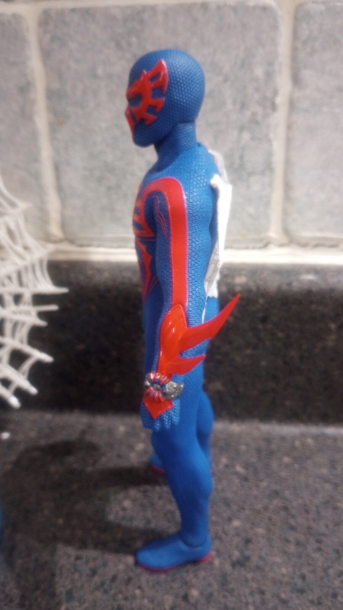 Mezco Spider-Man 2099 Mezco One:12 MDX Exclusive Loose Mezco Spider-Man 2099 Mezco One:12 MDX Exclusive Loose