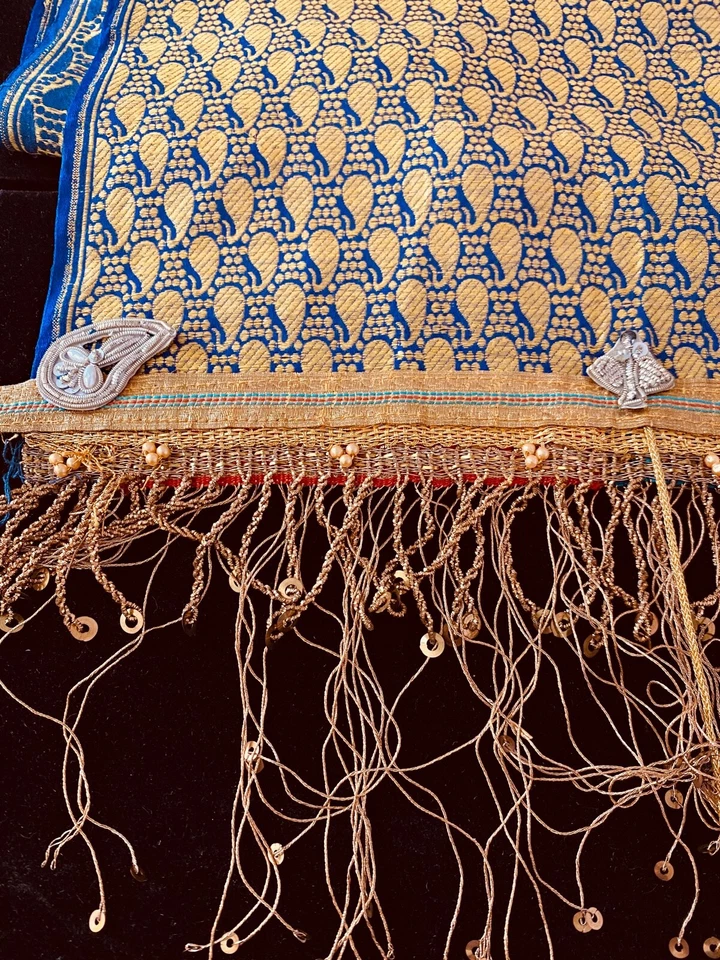 Vintage Silk Jacquard Textile with Gold & Silver Metallic Trims - India  XX295 - Image 2 of 4
