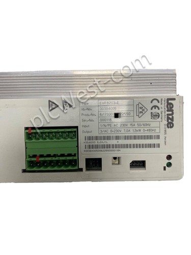 LENZE EVF8203-E 00384005 1/N/PE INVERTER - Picture 2 of 3