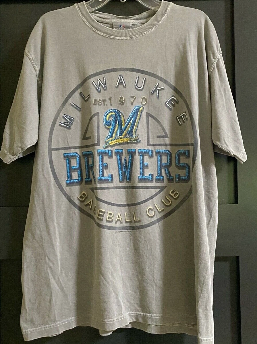 RETRO MILWAUKEE BREWERS OFFICIAL BASEBALL CLUB DISTRESSED T-SHIRT SIZE M