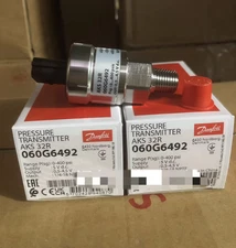 1PC Danfoss AKS32R 060G6492 pressure sensor