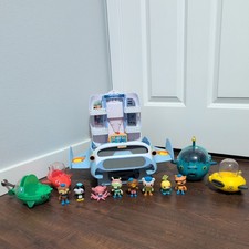 Octonauts Octoray with Gup-A, GUP-B, GUP-D  GUP-E Vehicles  Figures FLAWS