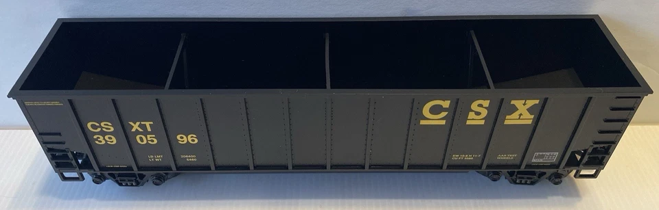 MTH PREMIER 20-9700 CSX COALPORTER HOPPER  390596 Oscale 3rail - Image 4 of 4