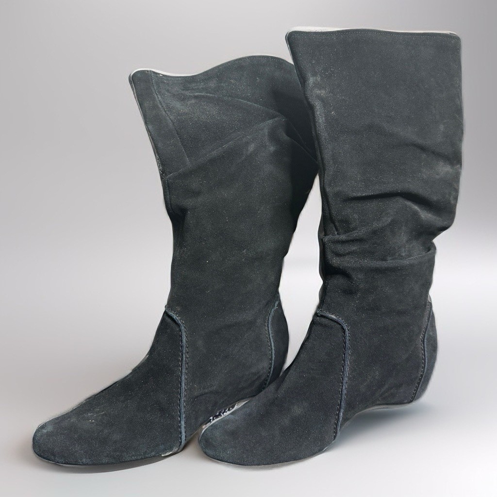 Elegant Black Suede Women's Moccasins Boots, Size 7