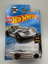 HOT WHEELS BATMOBILE 9/250 E3