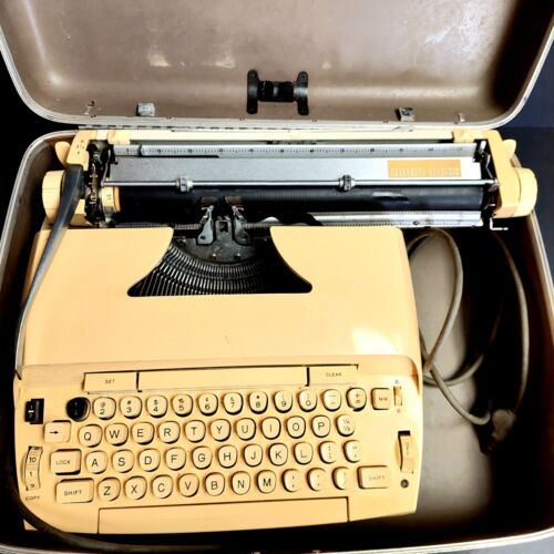 Máquina de escribir eléctrica portátil Sears & Roebuck modelo 871.83001 serie S6LG con... - Imagen 3 de 9