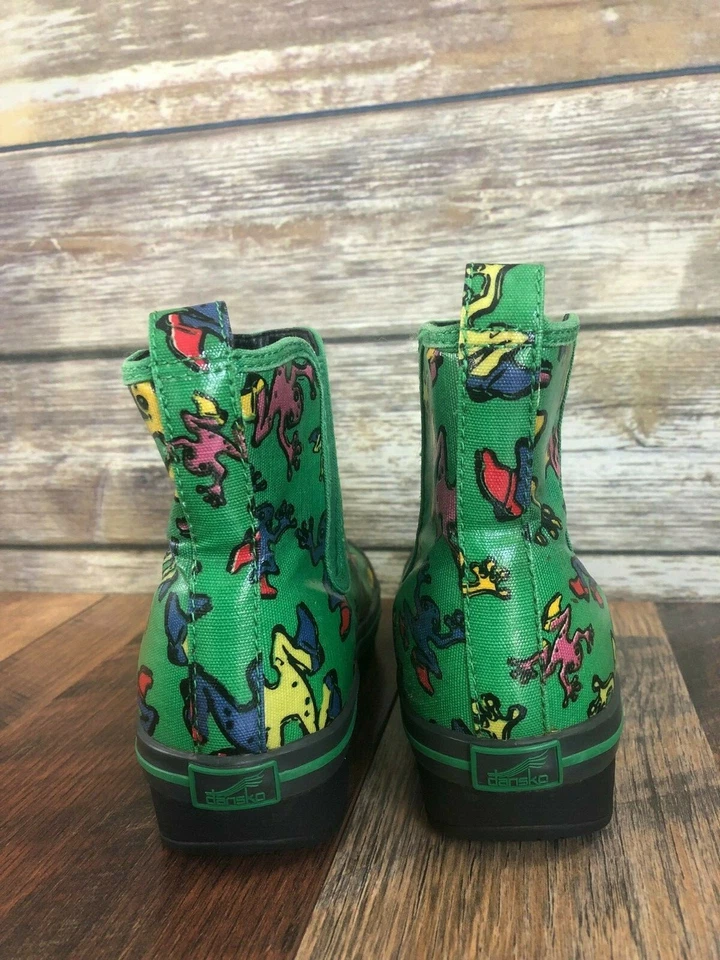 Botas de Lluvia Dansko Niños Veganas Verde Estampado de Rana Multicolor Talla 30 EE. UU. 12.5 Foto 3 de 4