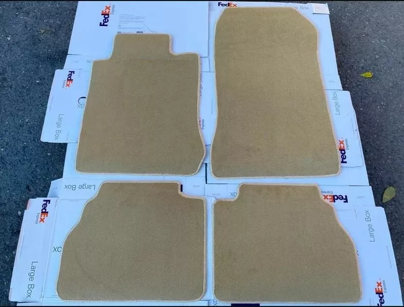 Mercedes w210 2024 floor mats
