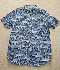 Vineyard Vines for Target Shark Print Short Sleeve Button Down Shirt Boys XL 16