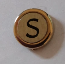Monogram Letter "S" Small Button Cover Clip
