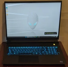 Alienware m18 r2 QHD+ 165Hz (Core i9-14900HX, 32GB/1TB SSD, RTX 4070) Laptop