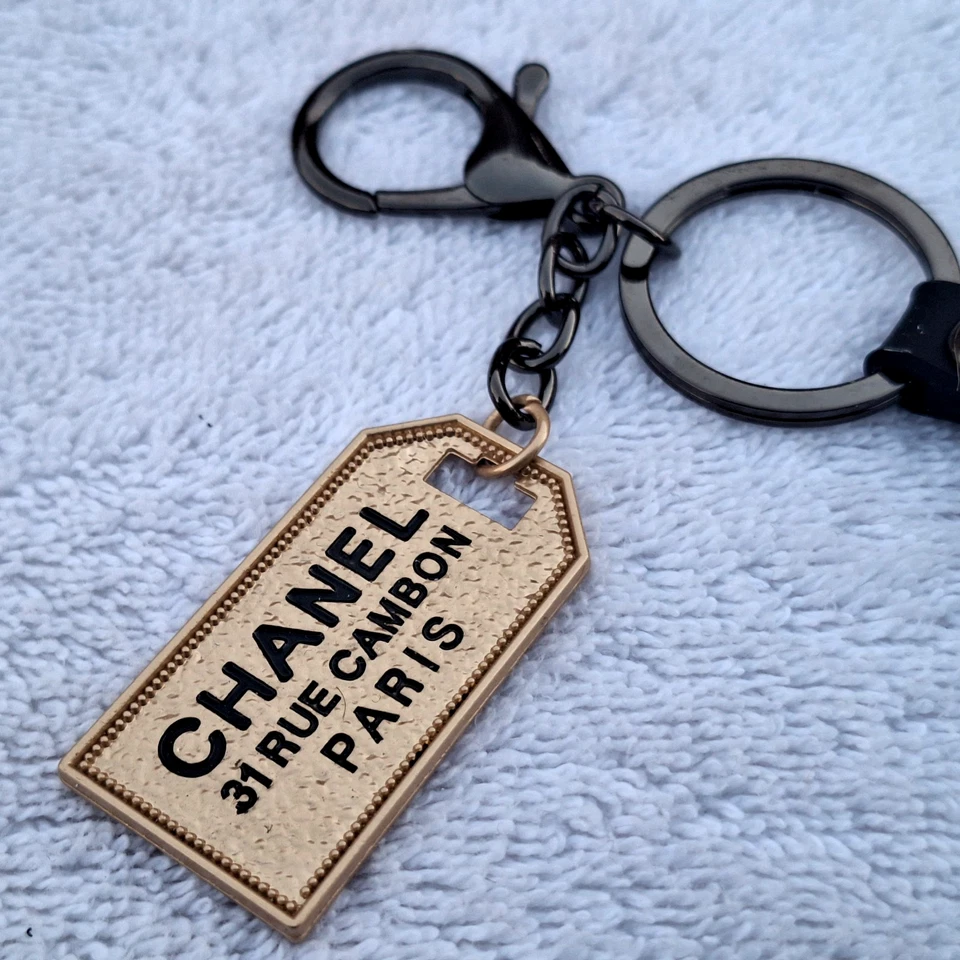 Handmade Keychain Keyring Charm Purse Handbag Bag Flat Gold for your Chanel bag - Image 3 of 4