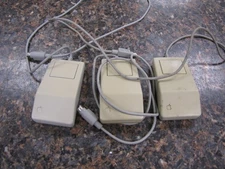 Lot of (3) Vintage Genuine Apple Desktop Bus Mouse Mice G5431 - MO46