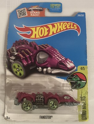 NEW! 2016 Hot Wheels #249/250 Dino Riders 4/5 FANGSTER Purple w/Gray Wheels.