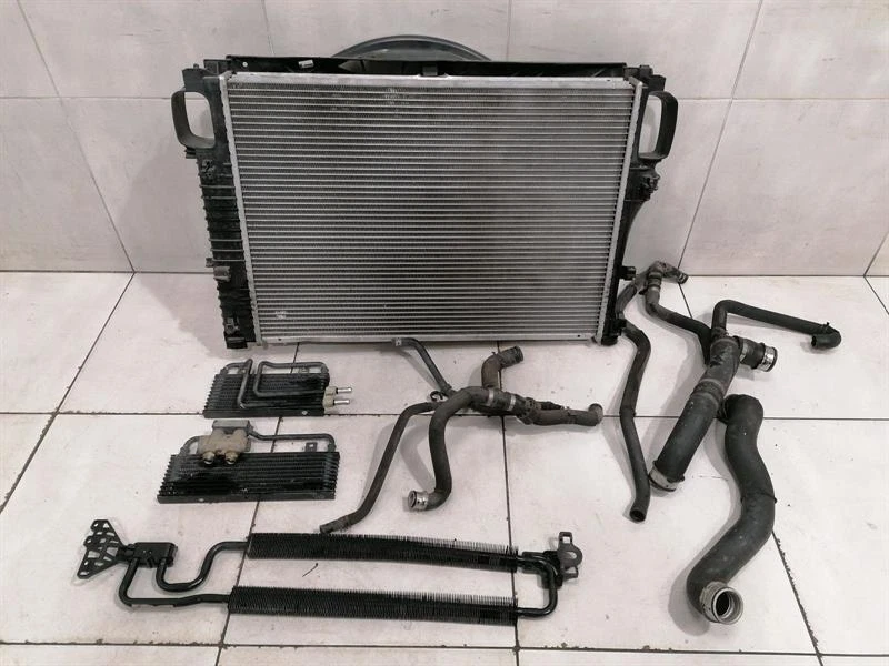 MERCEDES S63 AMG W221 Radiator pack A2215000203 Kühlerpaket M156 