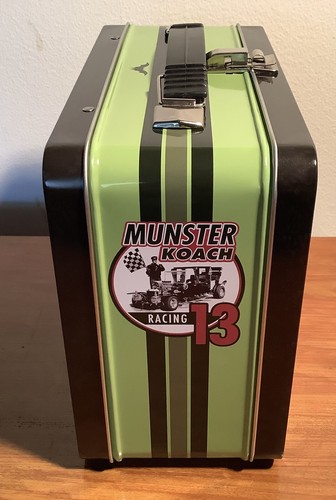THE MUNSTERS TIN TOTE - Picture 3 of 5