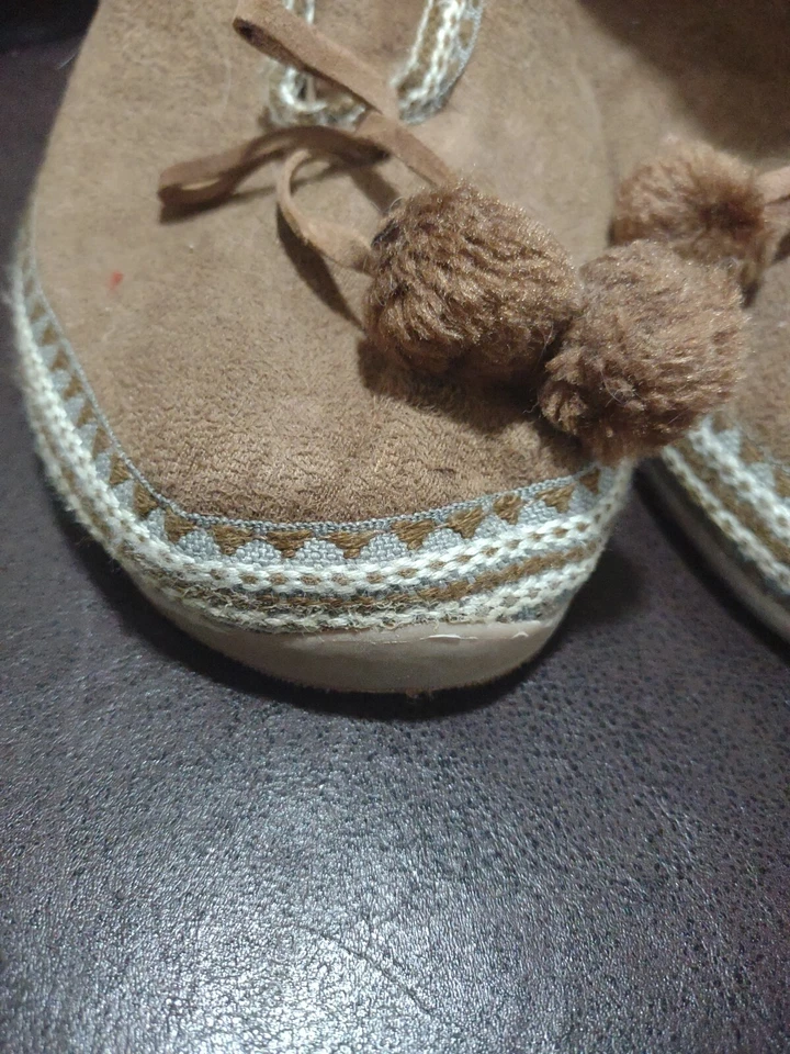 Ciervos Ciervos Slipperooz Interior Exterior Borla Zapatilla Zapato Mujer Mutsy ELECCIÓN 9M Foto 3 de 4