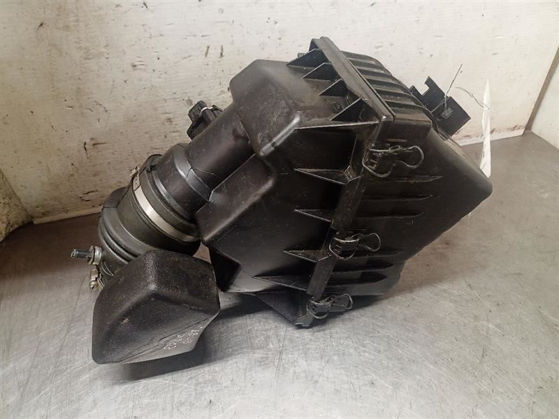 Air Filter Cleaner Box Housing From 2012 Ford Fusion 2.5L 8858397