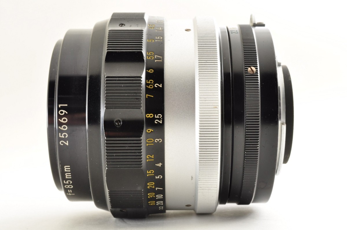 Nikon Nikkor-H Auto 85mm f/1.8 Non AI #256691 Manual Portrait Lens