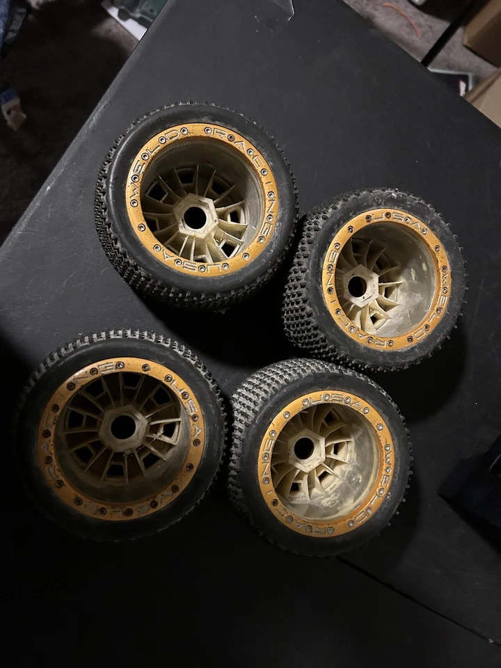 Pro-Line Weld Commando Beadlock-Gold 40 series Chrome Wheel 2680-01, 23mm HD HEX - Image 3 of 3