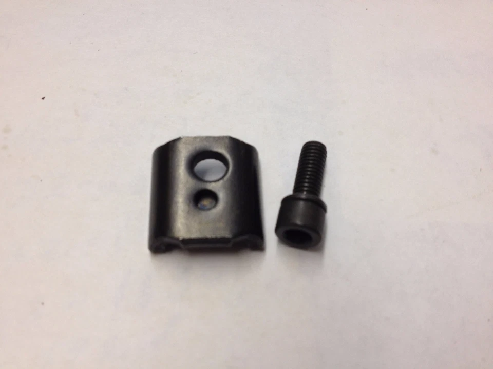 NEW MILWAUKEE BLADE CLAMP AND SCREW 42-68-0073 AND 06-75-2402