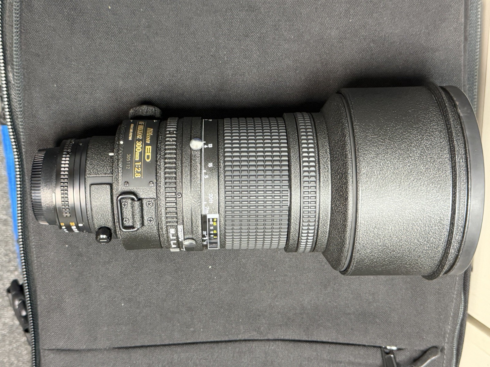 Nikon AF Nikkor 300mm F/2.8 ED-IF