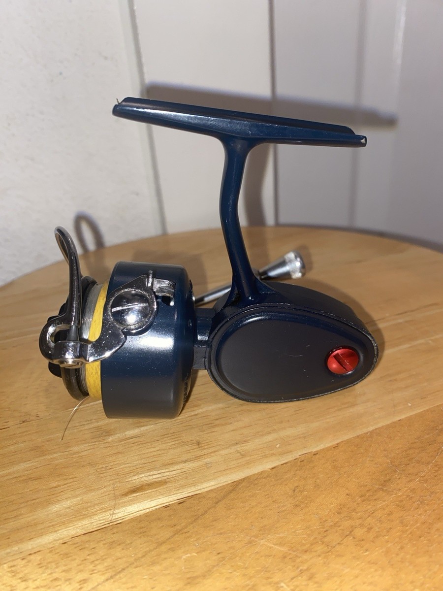 VINTAGE GARCIA MITCHELL 409 SPINNING REEL W/ZIP CASE & MANUAL BLUE
