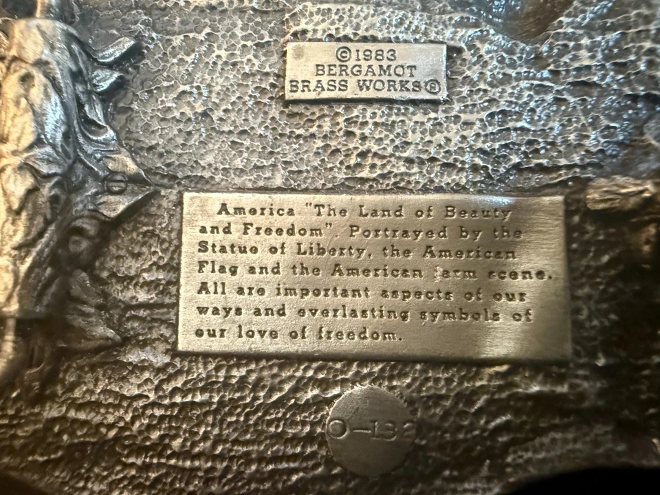 America The Beautiful Bergamot Brass Works 1983 hebilla de cinturón vintage Foto 2 de 4