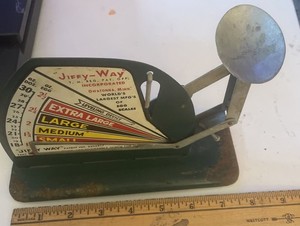 Vintage Jiffy-Way Egg Scale 1938 Green Owatonna, Minn Orig Paint. Some Rust