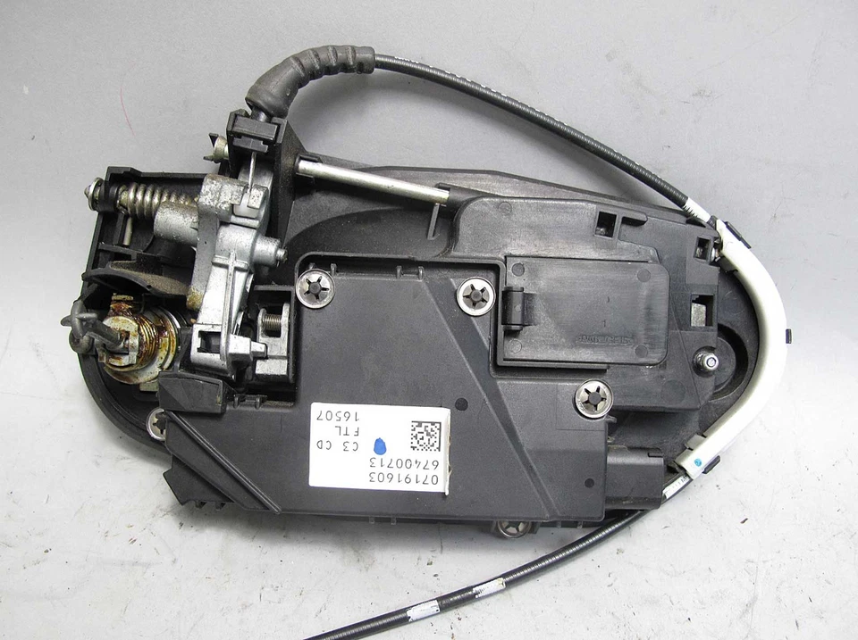 Manija de puerta exterior del conductor izquierdo BMW E63 E64 Comfort Access zafiro negro OEM Foto 3 de 4