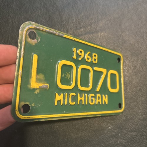 1968 MICHIGAN Motorcycle License Plate - MI - #L0070 - Picture 2 of 4