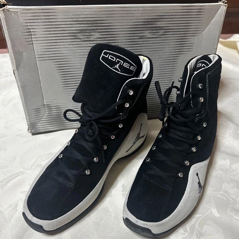 NIKE JORDAN BOXER Roy Jones Jr. Negro x Gris Talla 10 Foto 2 de 4