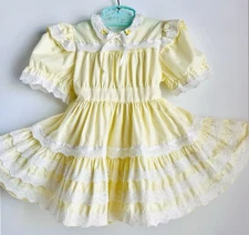 Vintage ‘80’s MINI WORLD Soft Yellow Party DRESS ~ 4T~ Lace & Ruffle