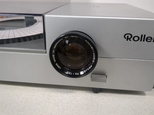 Rollei P37E Carousel 35mm Slide Projector With Remote Control & Case P37E E - Picture 2 of 15