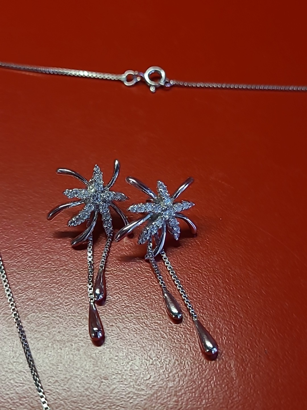 Beautiful Solid Silver Necklace and Earrings Jewe… - image 3