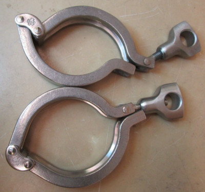 Tri-Clover 2-1/2 Stainless Steel Flange Clamps Lot of 2 Pieces  1251OMF