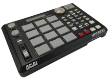 AKAI MPC500 Pro Audio Equipment Sampler Black Very Good