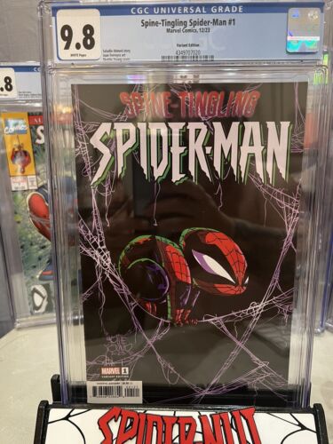 Spine-Tingling Spider-Man #1 (Marvel 2023) CGC 9.8 Skottie Young - Picture 1 of 2