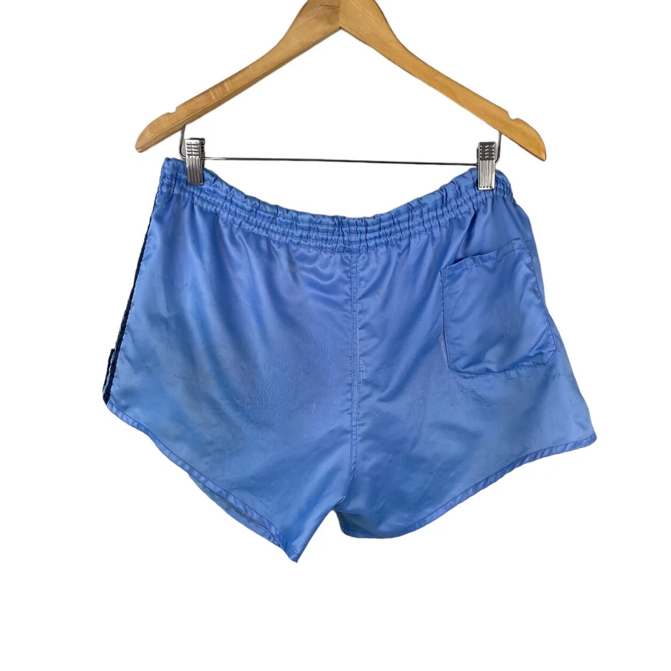 Shorts de corrida vintage anos 70 ADIDAS listrado Alemanha Ocidental tamanho G - Imagem 2 de 4