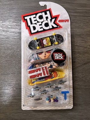 Tech Deck Hook Ups Finger Skateboard 4 Pack Anime Girl Robot Brand New Sealed