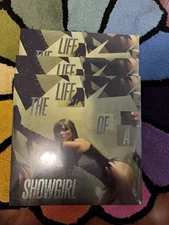 The Life of a Showgirl:The Shiny Bug Edition (Wintergreen & Onyx Marbled) Inhand