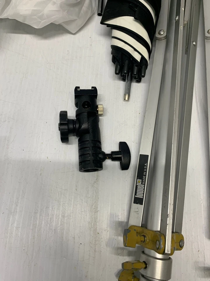 Lote de trípodes de aluminio LOWEL - Kit Photoflex Professional Photogear ENVÍO GRATUITO Foto 3 de 4