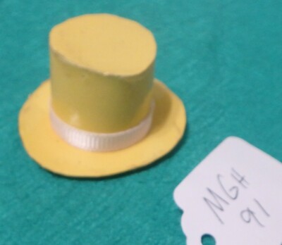 Yellow Paper Top Hat, White Ribbon Band for 4'' - 8'' fashion dolls MGH91c