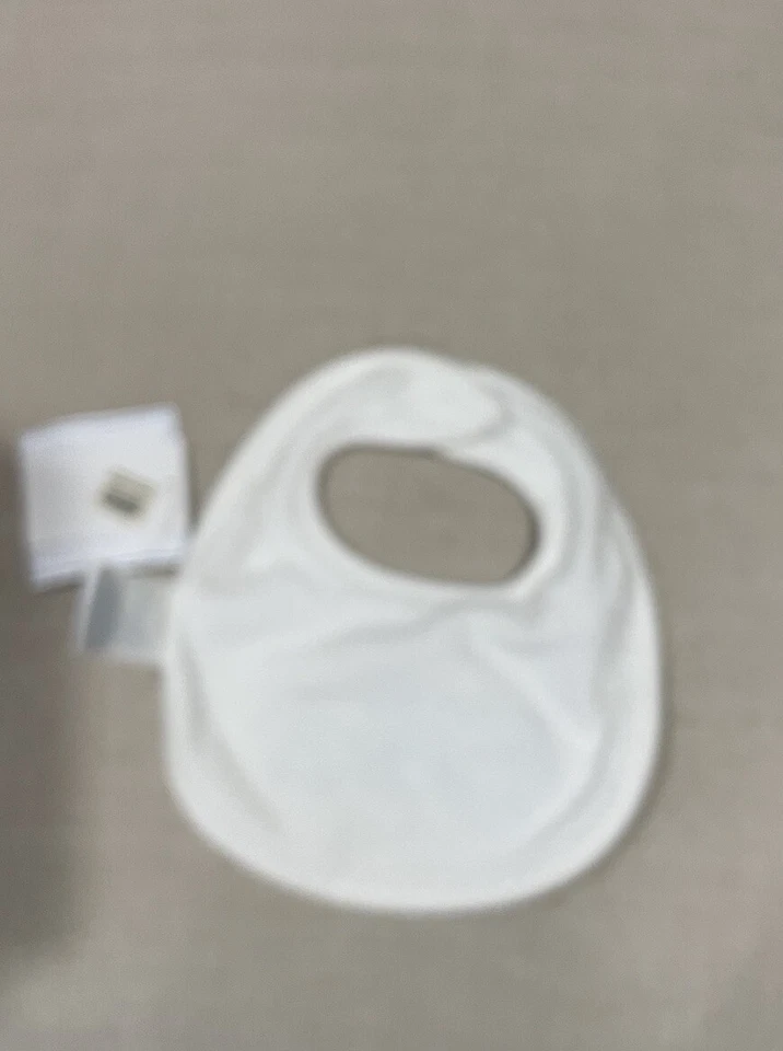 Babero Bloomingdale’s Baby Essentials Blue Bears nuevo Foto 2 de 4