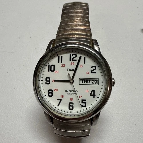 Vintage Timex indiglo Men’s Watch Stretch Band For Parts Not Working CR 2016