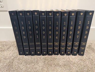 Lot of 11 Encyclopedia Britannica Book Of The Year Annual 1988-1998 Pad Leather
