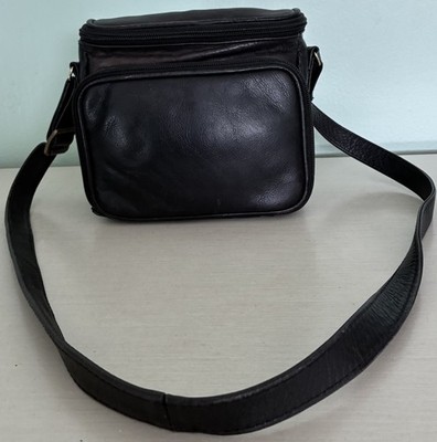 VINTAGE D'Brozzi Black Leather FILM Camera Bag 7