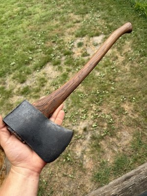 R King Axe